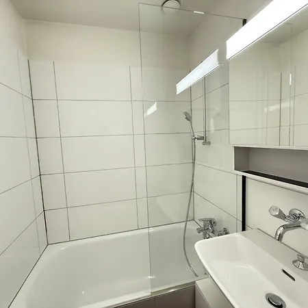 Appartement Delta - Bertastrasse - Self Check-in Zurich