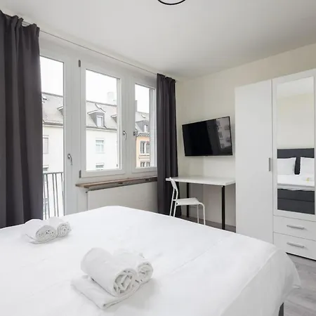 Urban Oasis With Queen Bed And View Be-44 شقة زيورخ